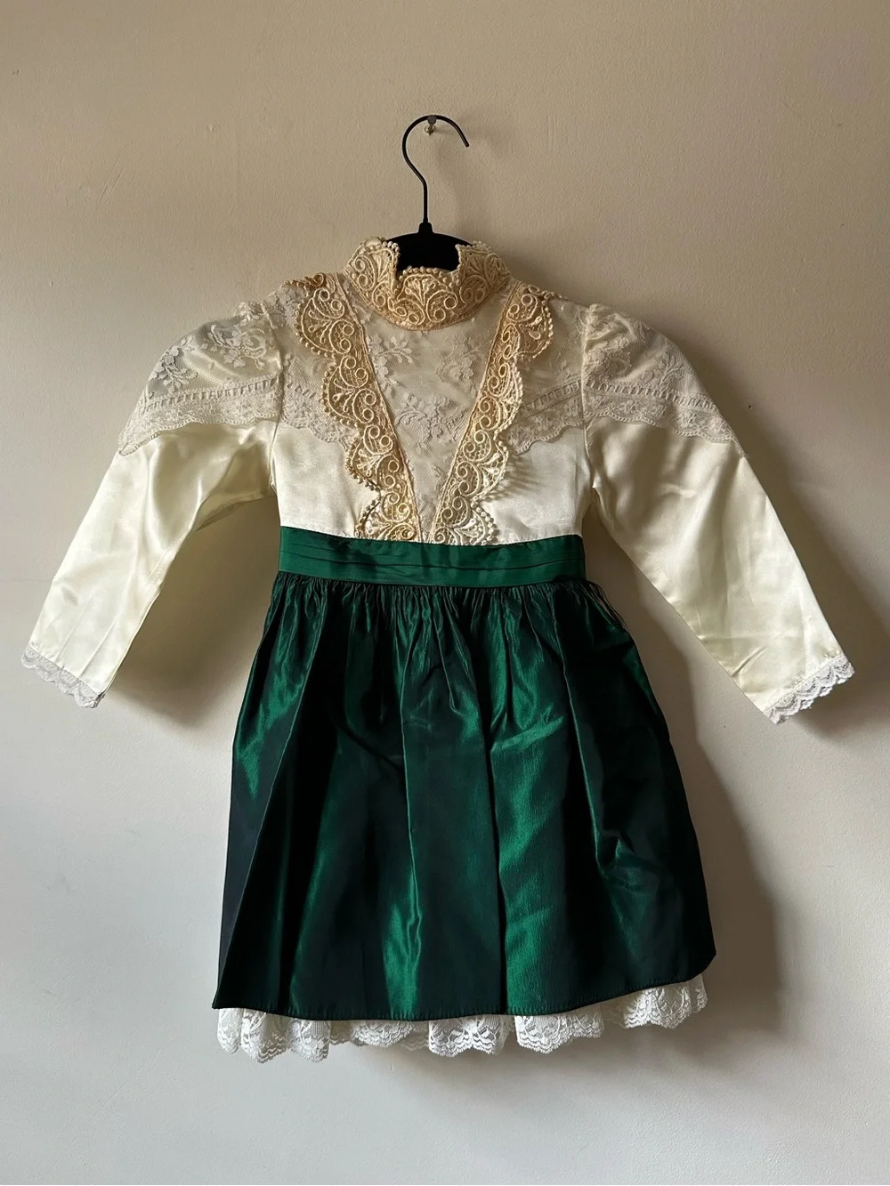 Vintage Jessica McClintock Gunne Sax Holiday Dress 4T Green Christmas